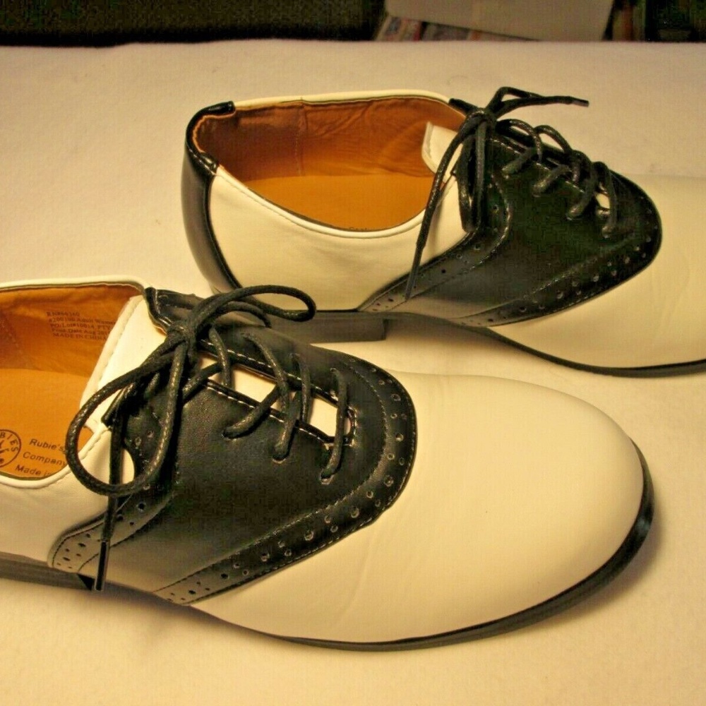 ADULT WOMENS SADDLE SHOES SIZE 9 BY RUBIE'S COSTUME COMPANY